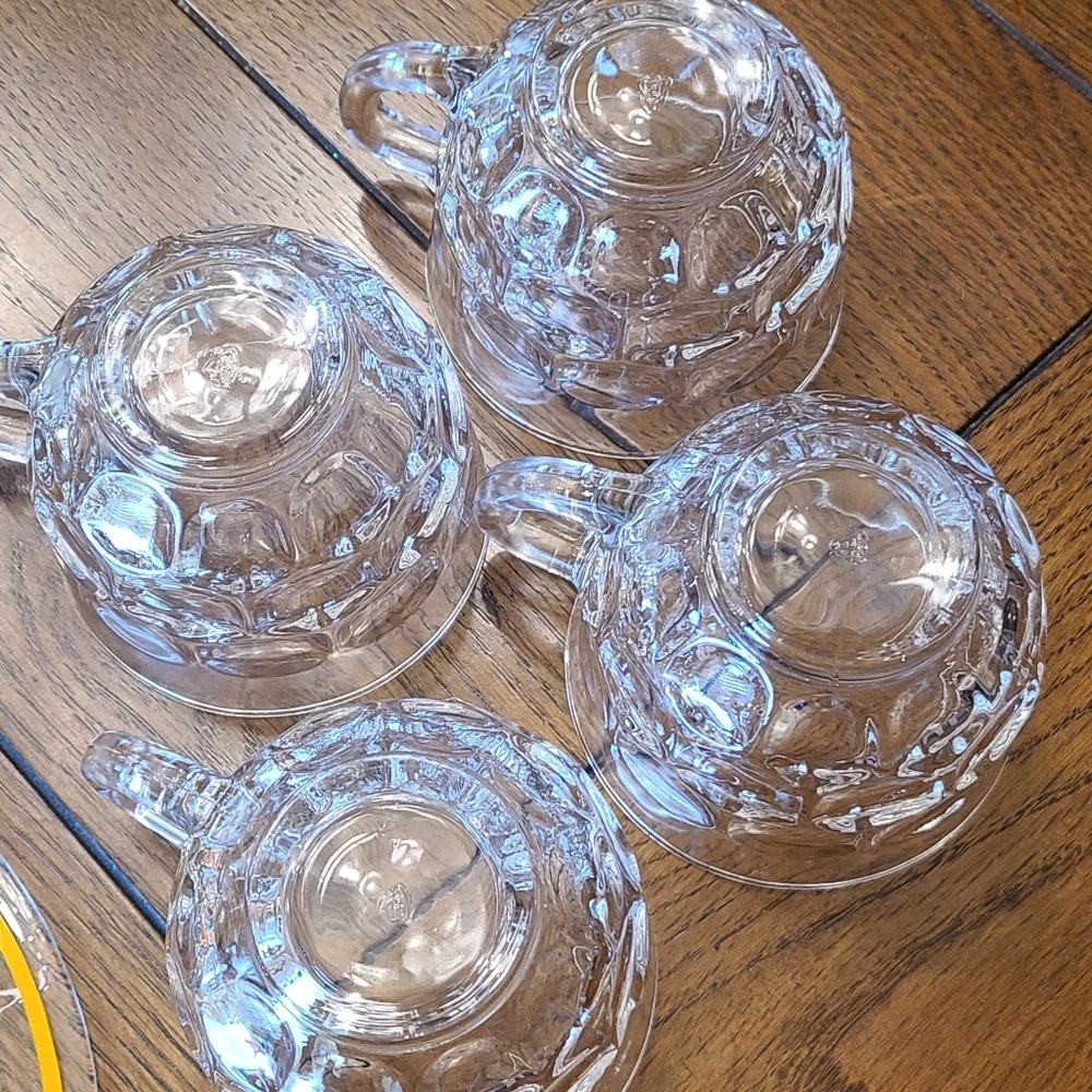 Anchor Hocking  snack plates with Federal Glass punch cups set of 4🐣